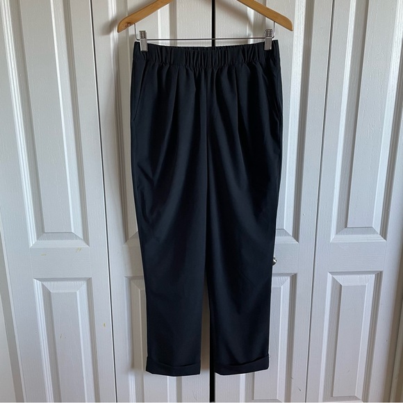 Varley Alana Slim Tapered Cuff Pants Women’s S Black 27” Inseam Soft Lightweight - Picture 4 of 16